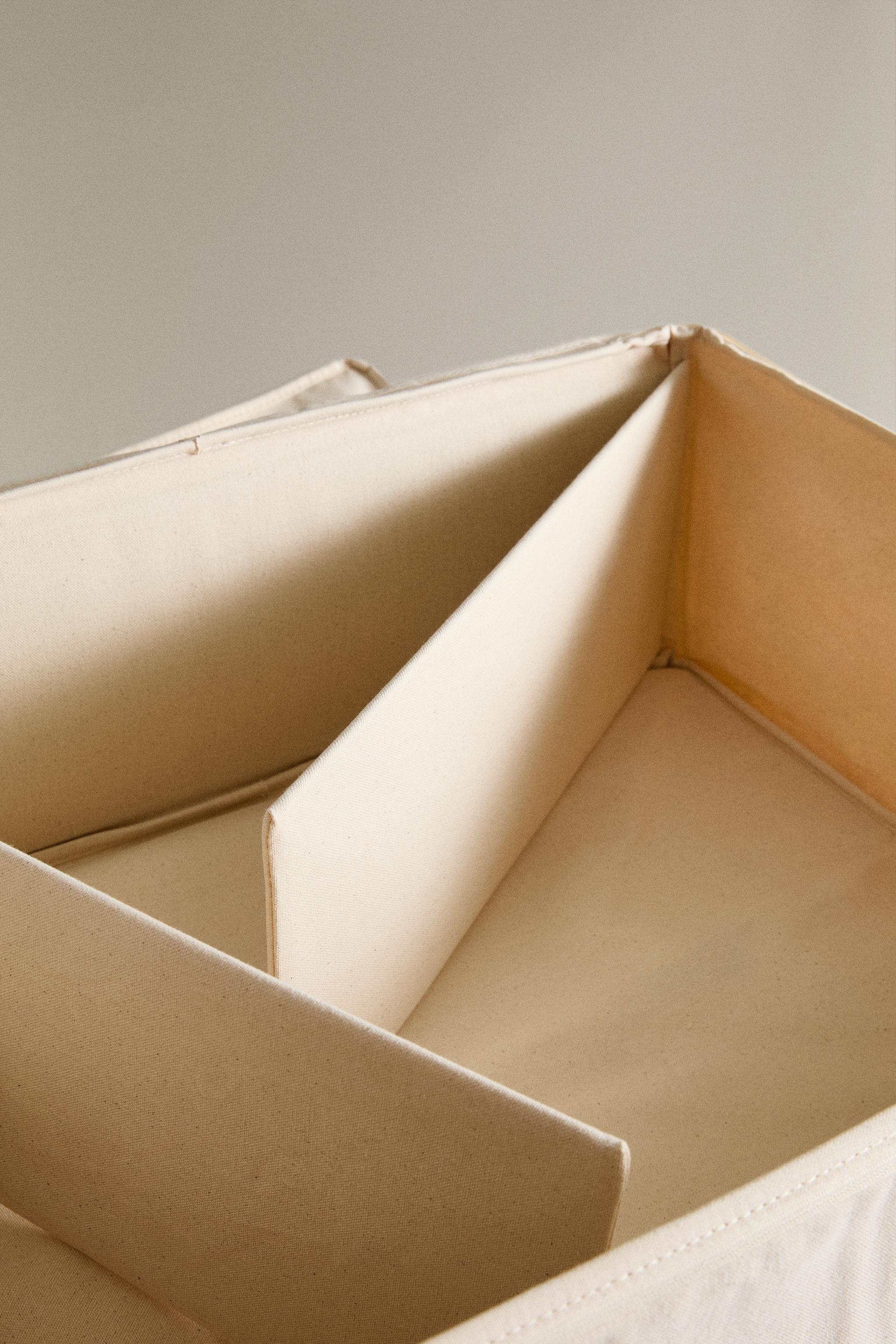 BOÎTE DE RANGEMENT DE GRANDE TAILLE POUR VESTIAIRE